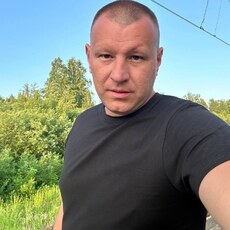 Слава, 30