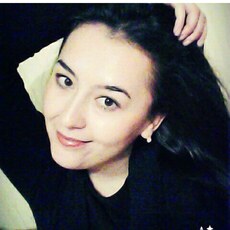 Юлиана, 34