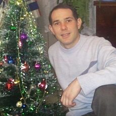 Валентин, 43