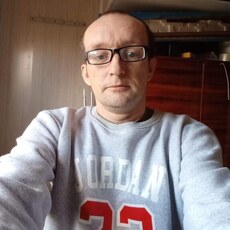 Михаил, 36