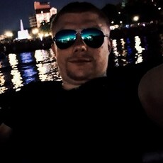 Евгений, 32