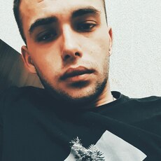 Витя, 23