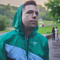 Аркадий, 27