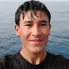 Юра, 22