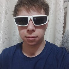 Тим, 23