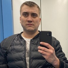 Игнат, 32