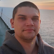 Дмитрий, 28