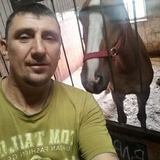 Марк, 44