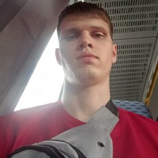 Вадим, 25