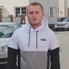 Всеволод, 30