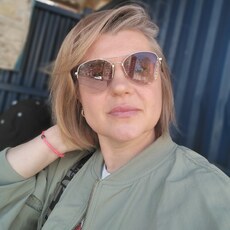 Лилия, 49