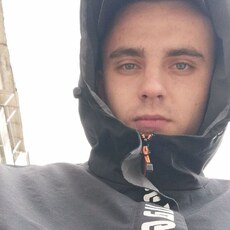 Федя, 25