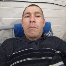 Веня, 48