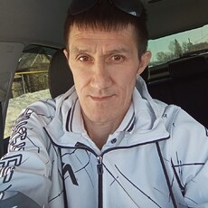 Яша, 42