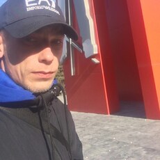Вова, 27