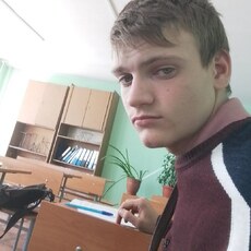 Николай, 19