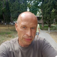 Гоша, 41