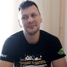 Антон, 32