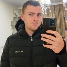 Ростислав, 25