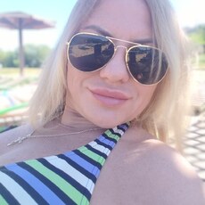 Галя, 44
