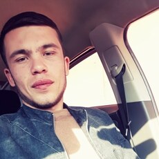 Константин, 27