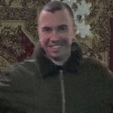 Максим, 37