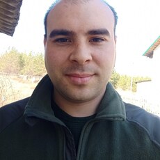 Радомир, 32