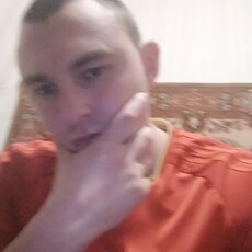 Эмиль, 22
