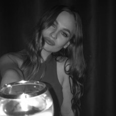 Валя, 20