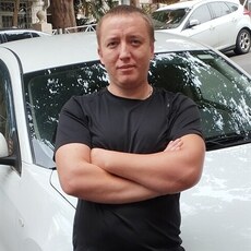 Толя, 39