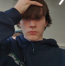 Демьян, 21