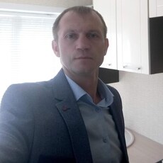 Денис, 46