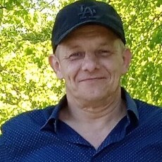 Сеня, 52