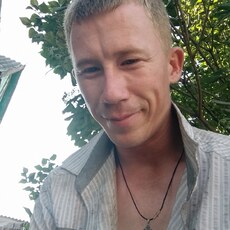 Всеволод, 28