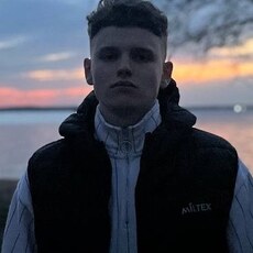 Борис, 20
