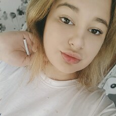 Настя, 22