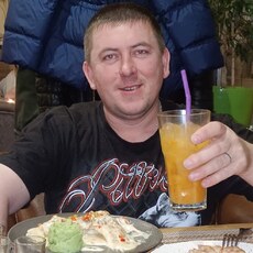 Антон, 38