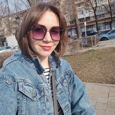 Евгения, 44
