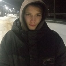 Павел, 19