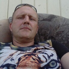 Виталя, 45