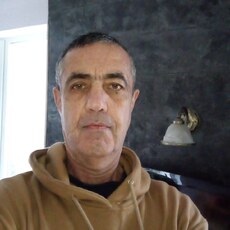 Михаил, 56