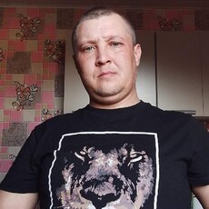 Юрий, 39