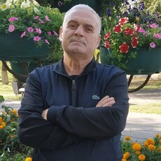 Гриша, 65