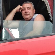 Михаил, 51