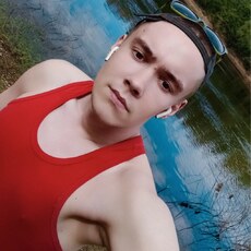 Аркадий, 25