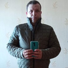 Слава, 37