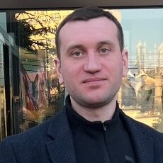 Виталя, 39