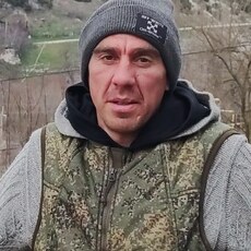 Адриан, 40