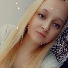 Саша, 22