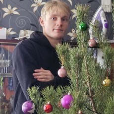 Анатолий, 24